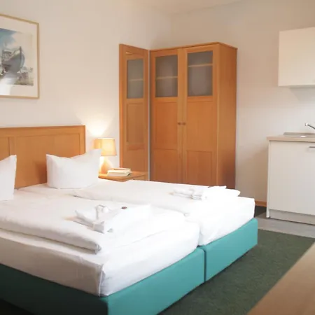 Enddorn Hiddensee Hotel *