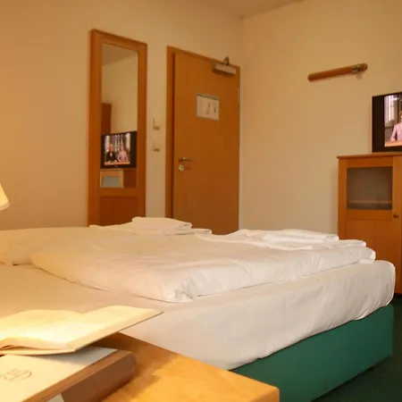 Enddorn Hiddensee Hotel *