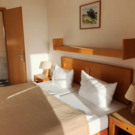 Enddorn Hiddensee Hotel *
